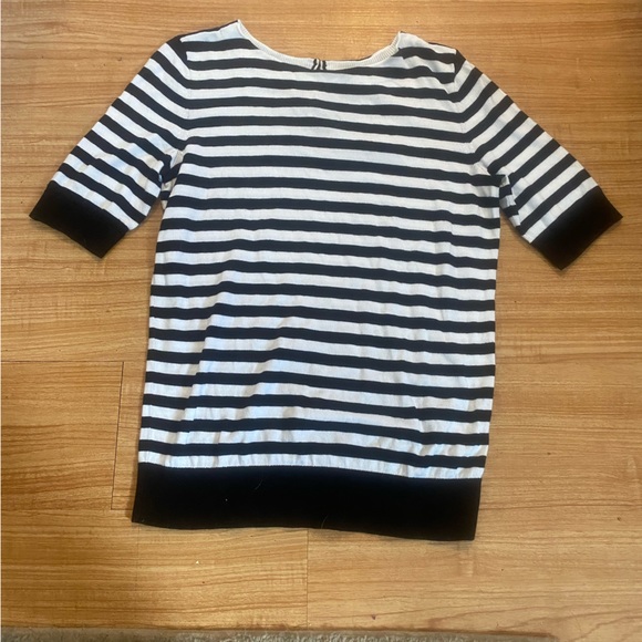 Talbots Keyhole Tee - Picture 2 of 5